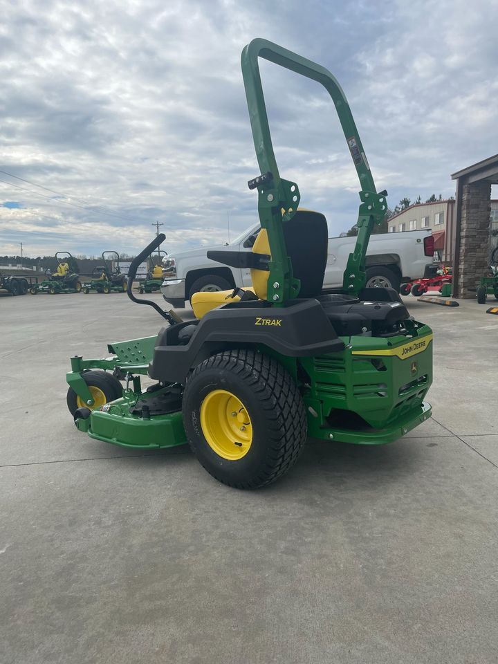 2025 John Deere Z515E Image 3