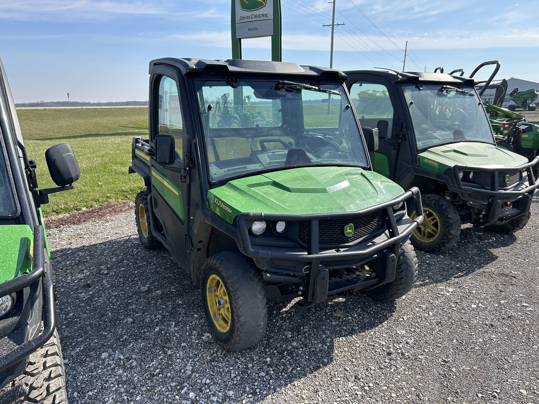  2018 John Deere XUV 835M at Heritage Tractor in Carthage, IL
