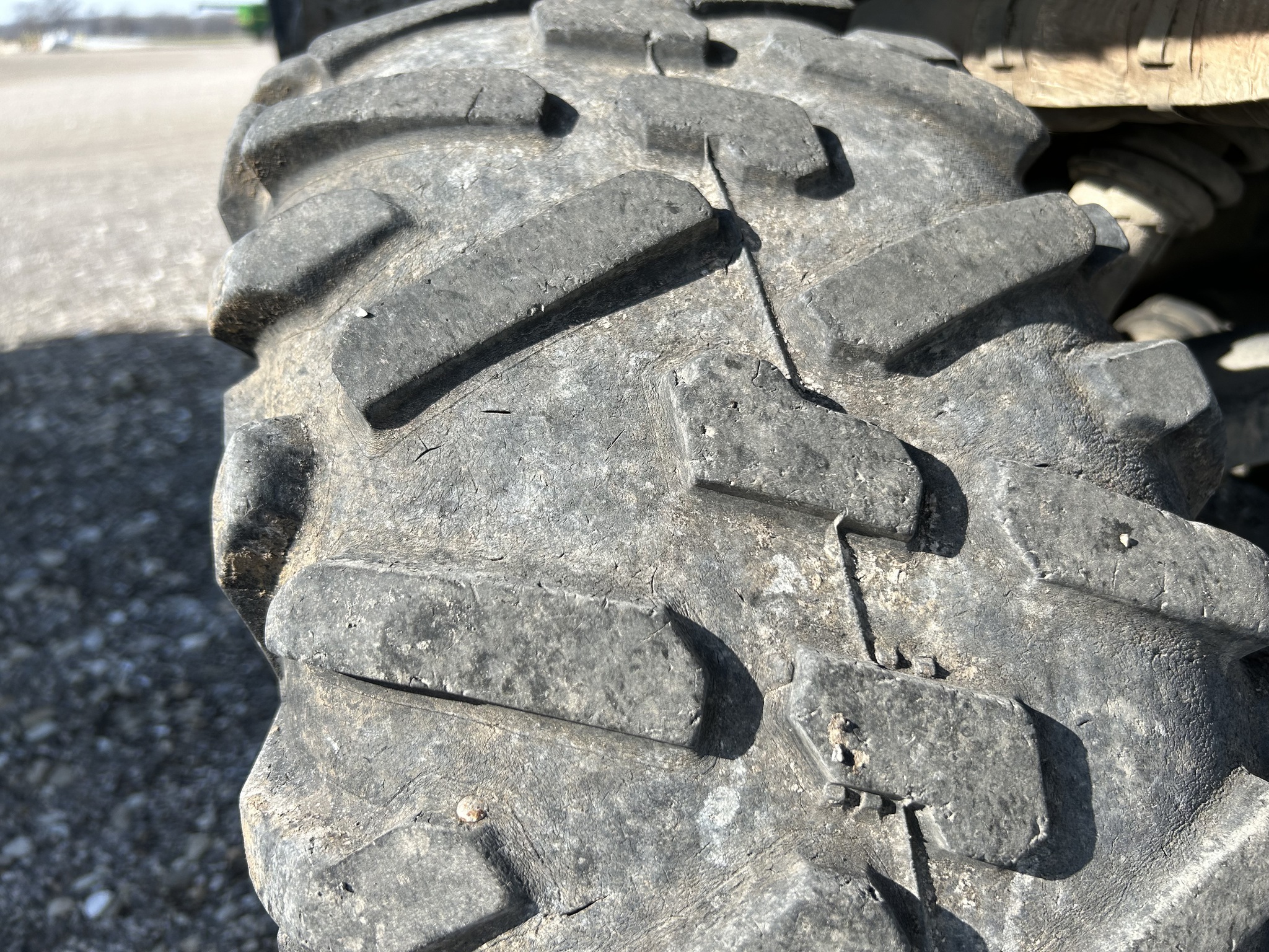  2018 John Deere XUV 835M at Heritage Tractor in Carthage, IL