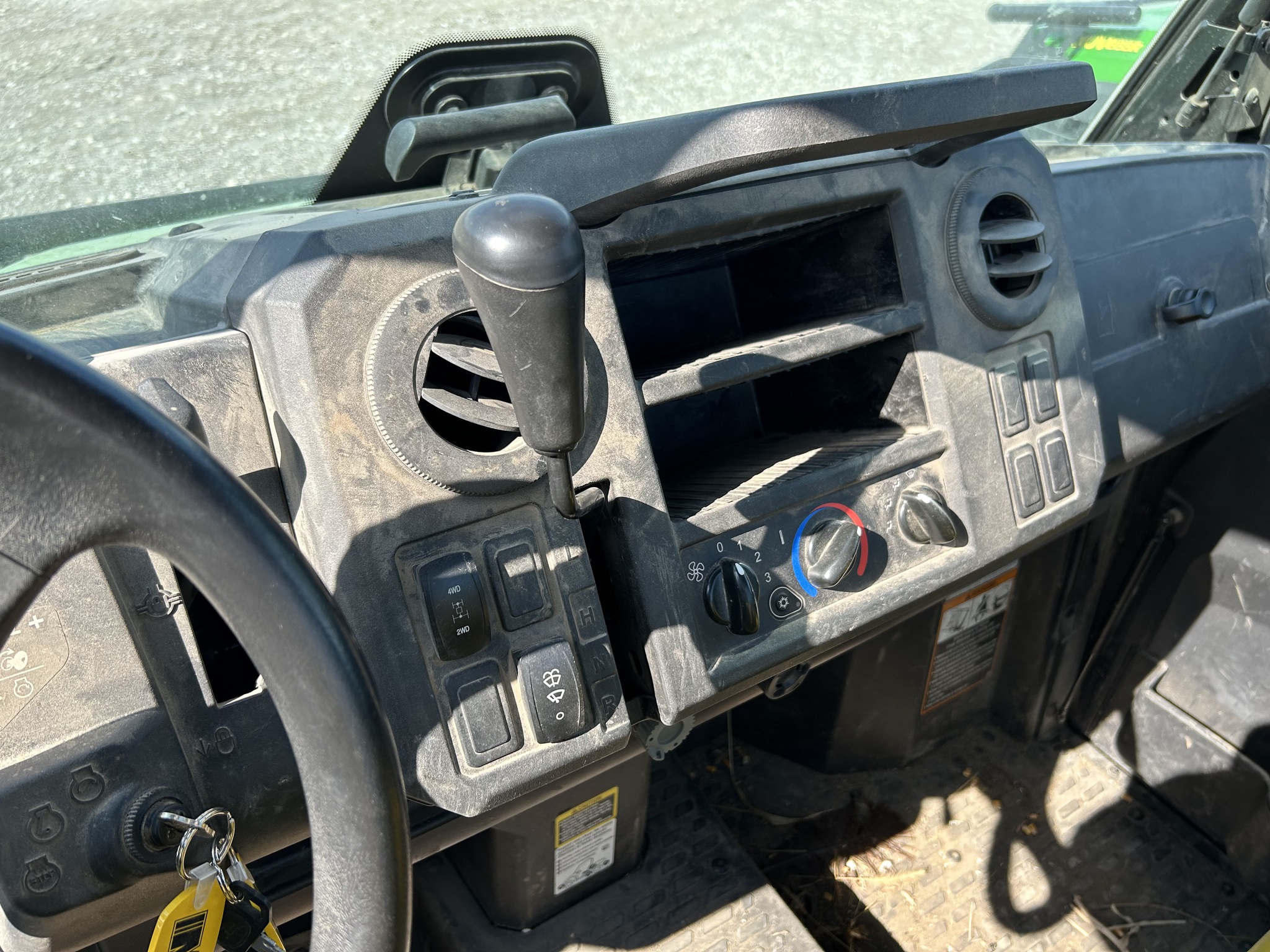  2018 John Deere XUV 835M at Heritage Tractor in Carthage, IL