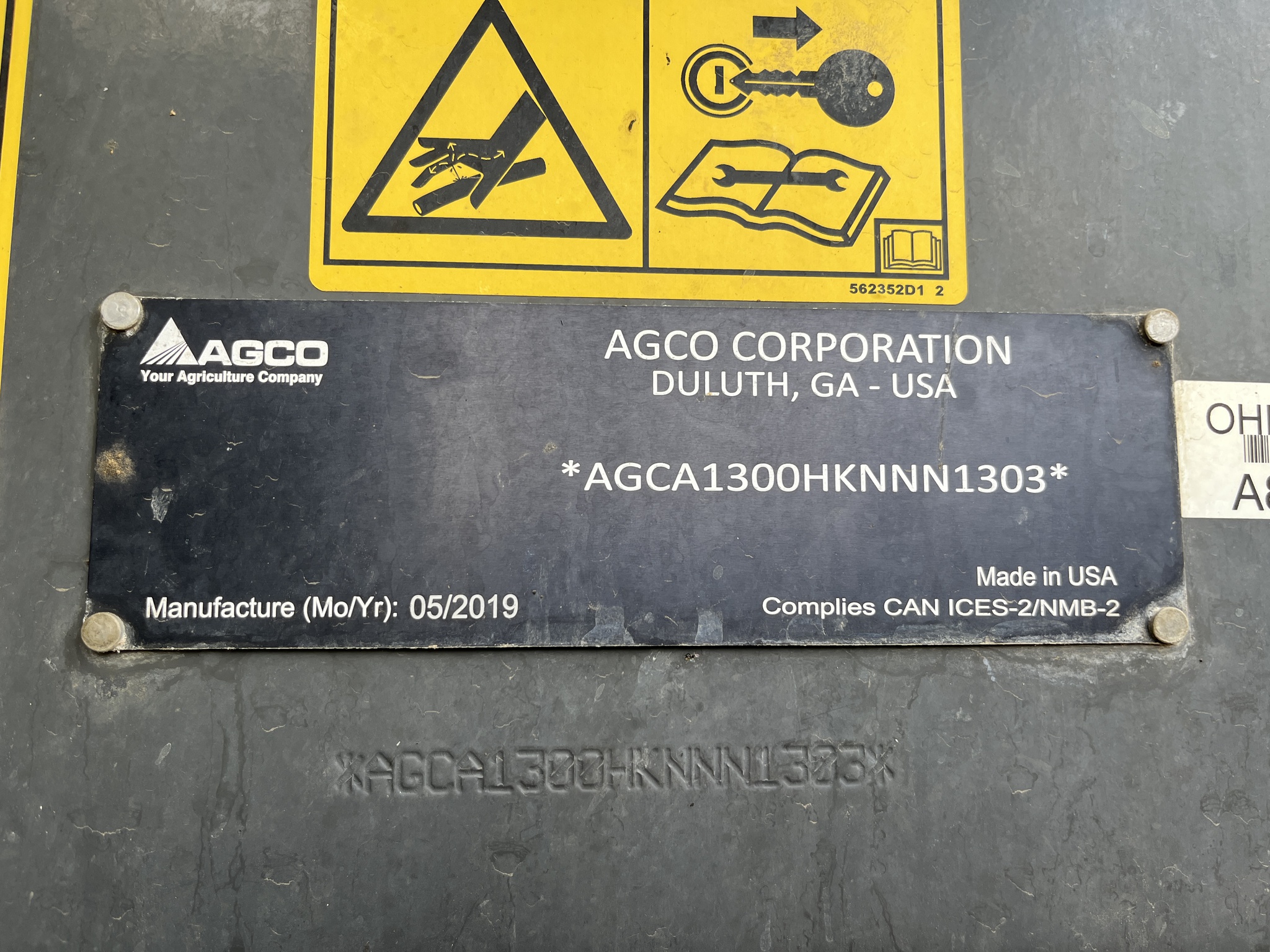 2019 RoGator RG1300C Image 17