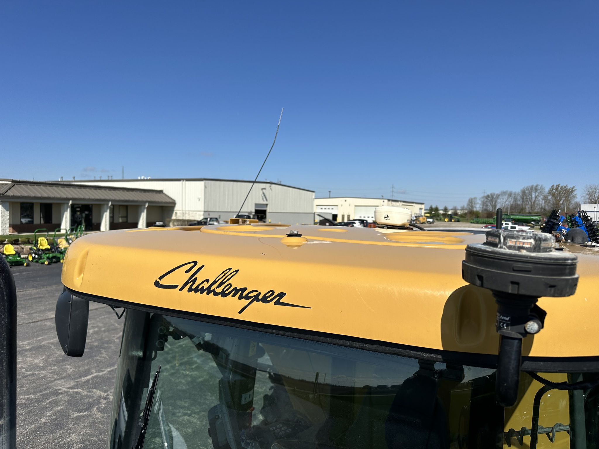 2019 RoGator RG1300C Image 23