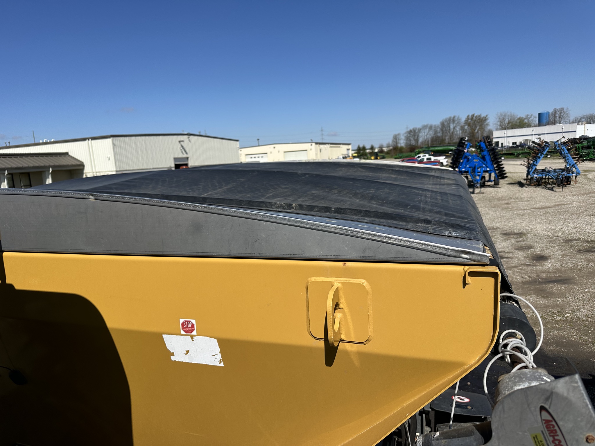 2019 RoGator RG1300C Image 24