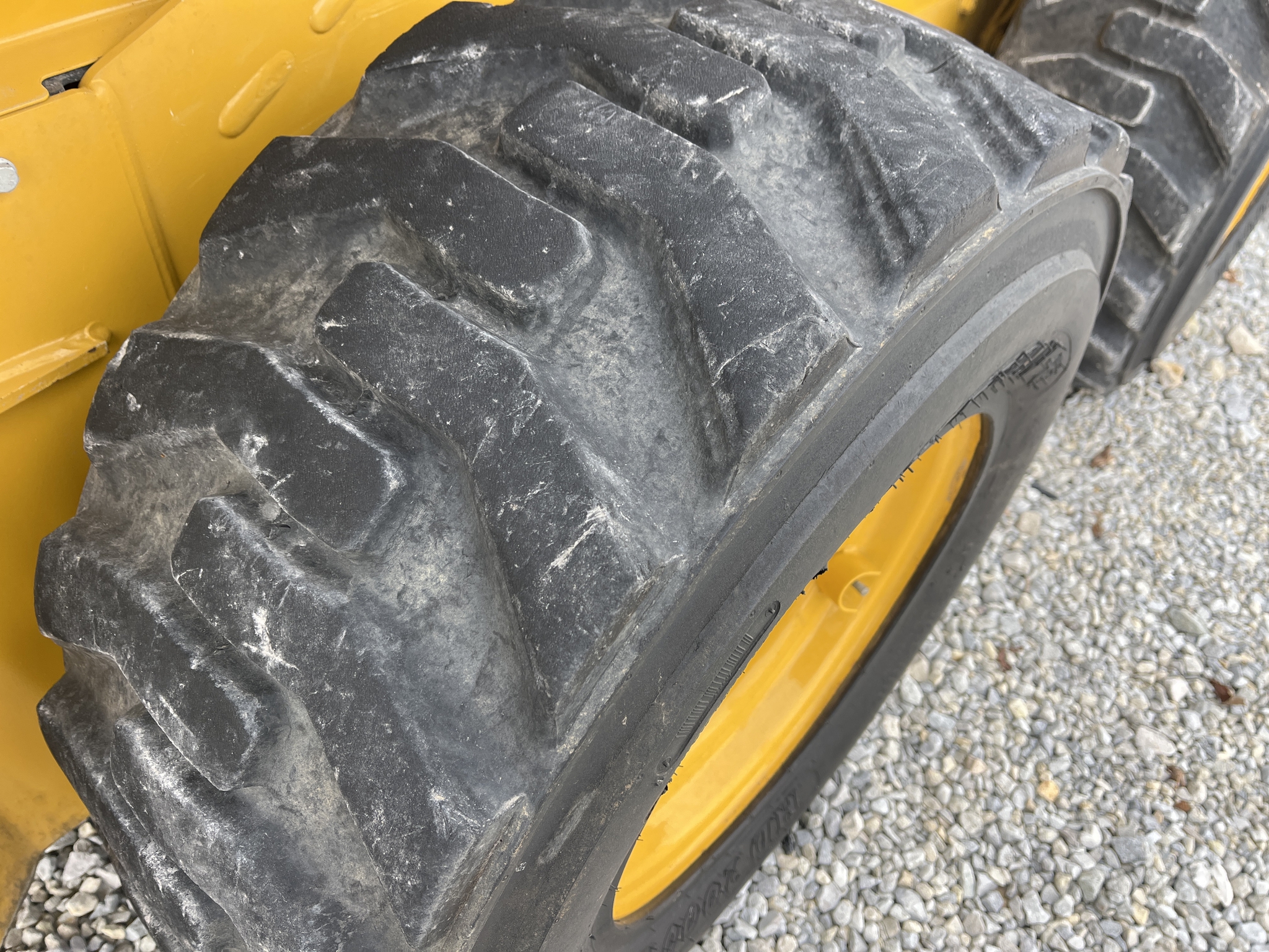 Used 2020 John Deere 320G Skid Steer Loaders at Koenig Equipment in Greenville, OH - PhotoXL19