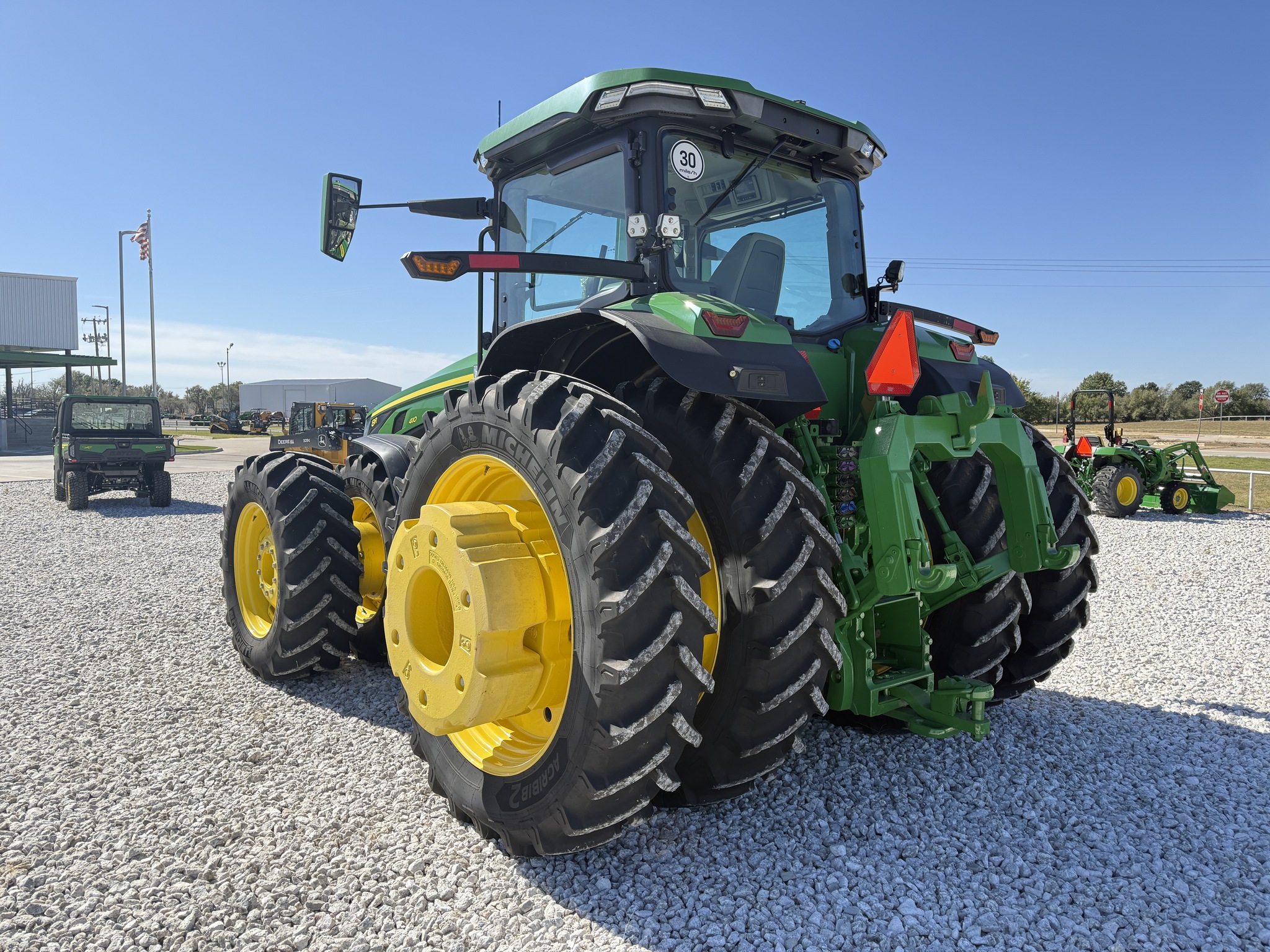 2023 John Deere 8R 410 Image 3