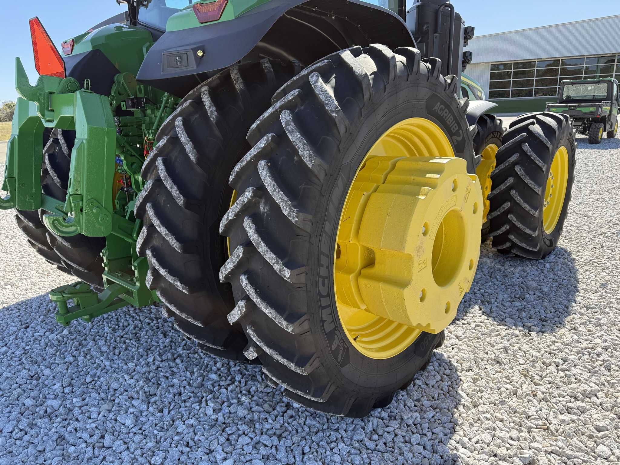 2023 John Deere 8R 410 Image 21