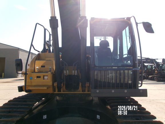 2024 John Deere 210 P
