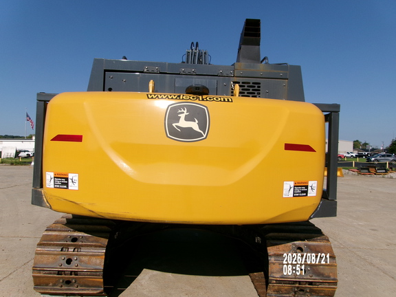 2024 John Deere 210 P