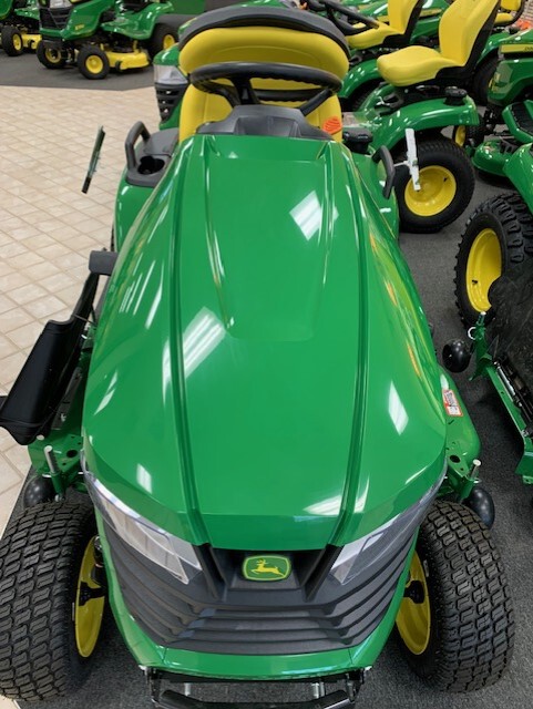 2026 John Deere X570 LAWN TRACTOR Image 1