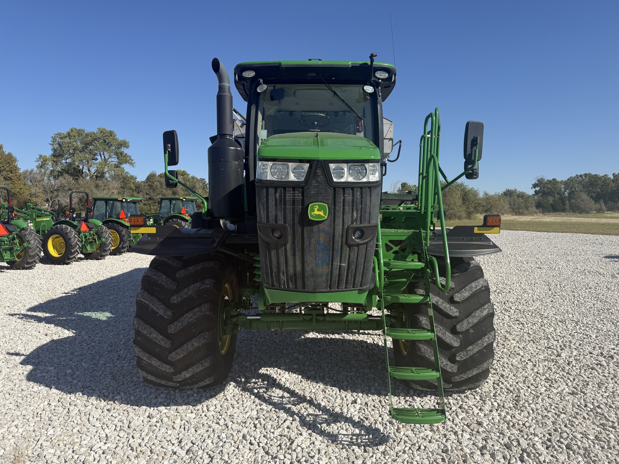 2020 John Deere F4365 Image 8