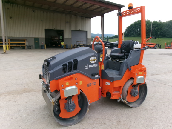 Photo of a 2024 Hamm HD12VV