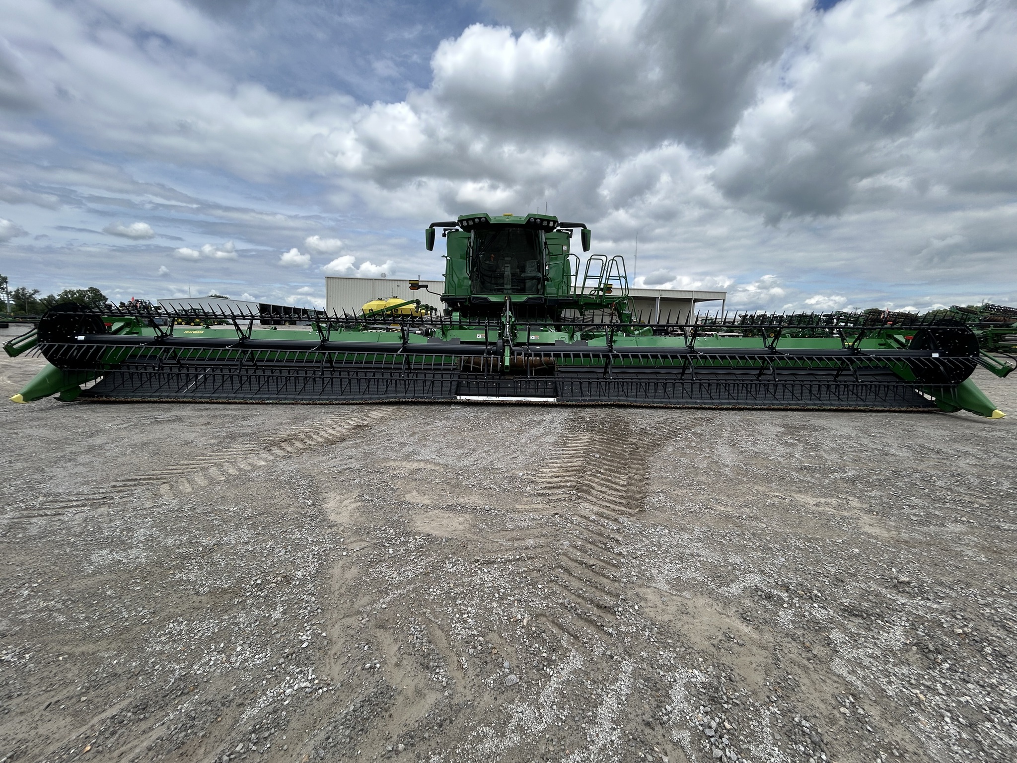  2024 John Deere HD50F at Heritage Tractor in Pittsburg, KS