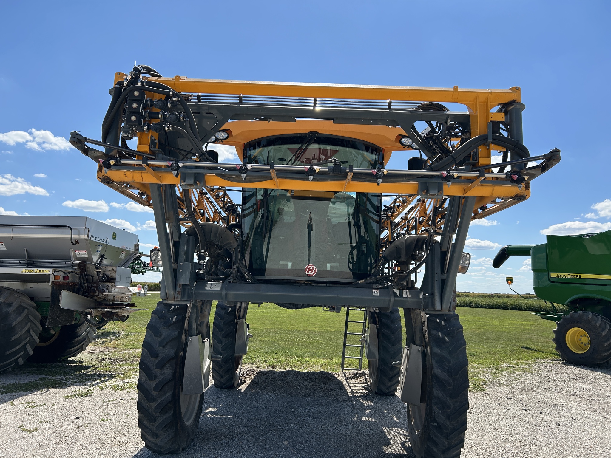  2016 Hagie STS12 at Heritage Tractor in Quincy, IL