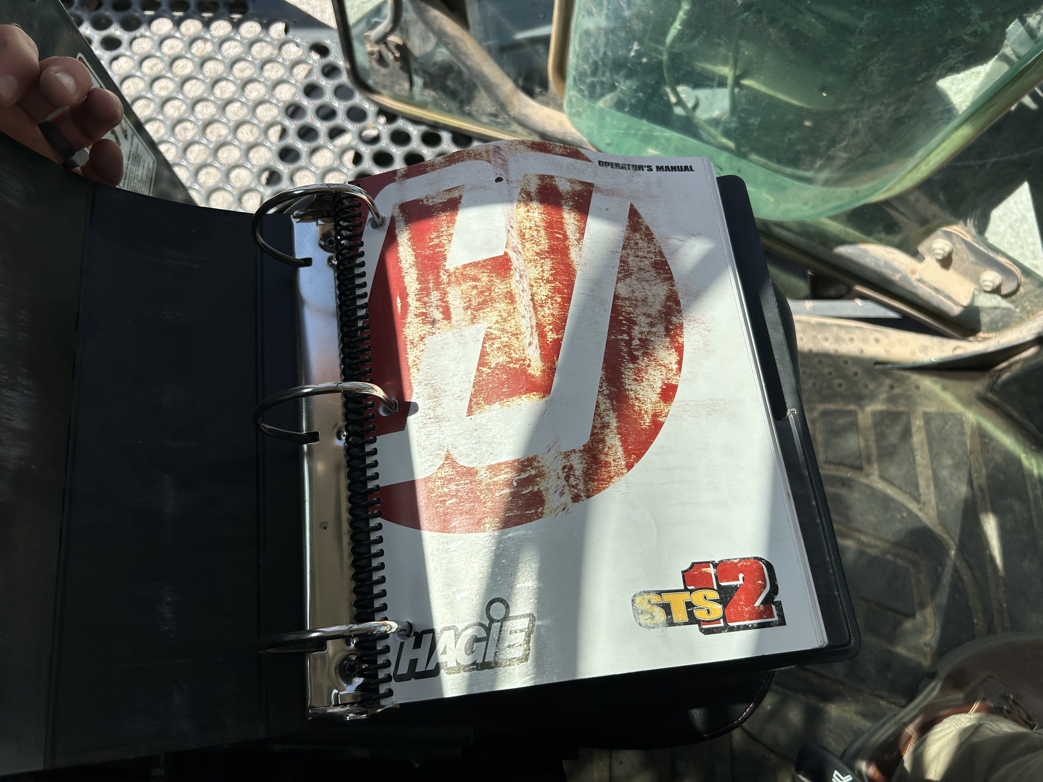  2016 Hagie STS12 at Heritage Tractor in Quincy, IL