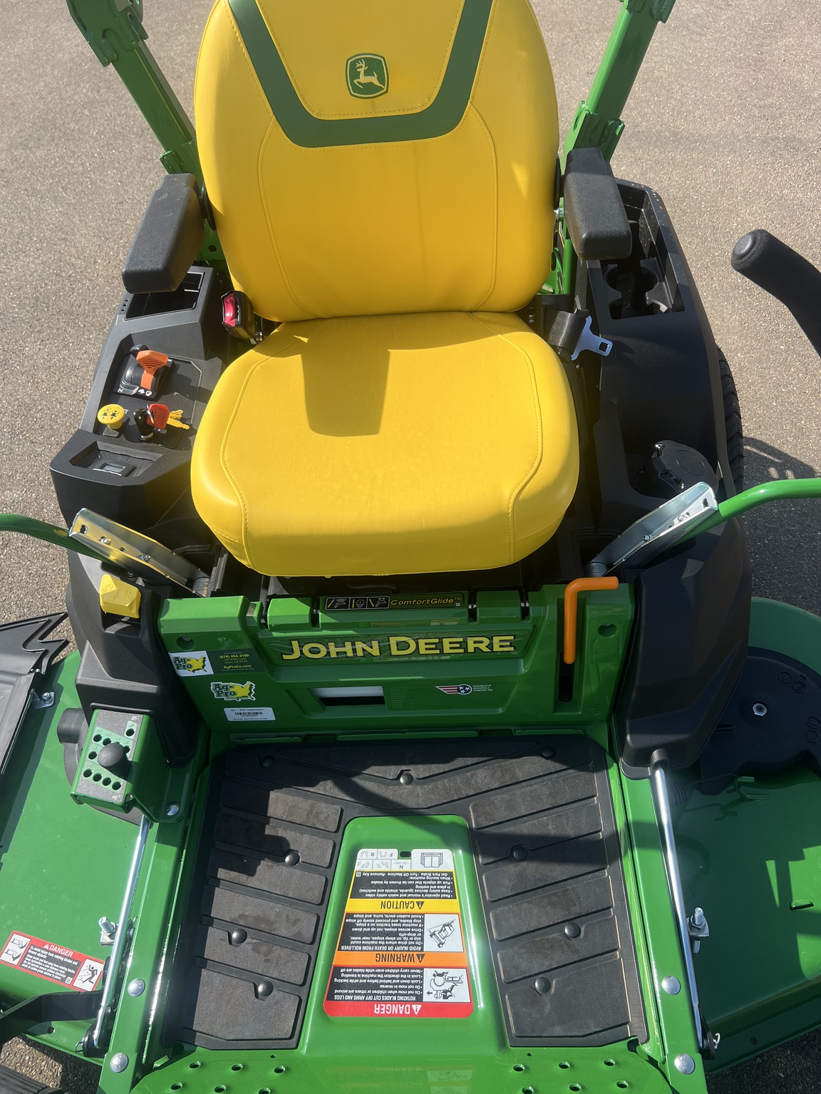2025 John Deere Z530M Image 5