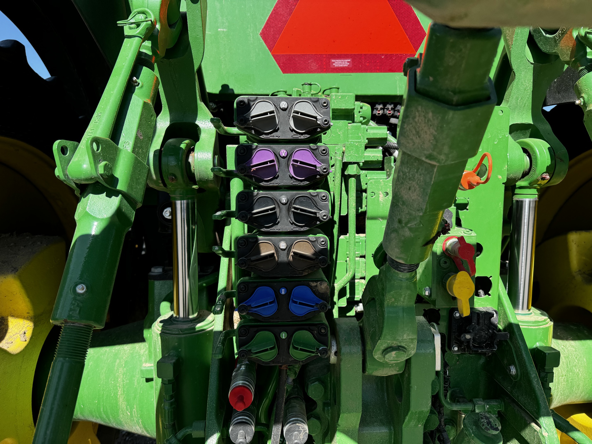 2022 John Deere 8R 340 Image 10