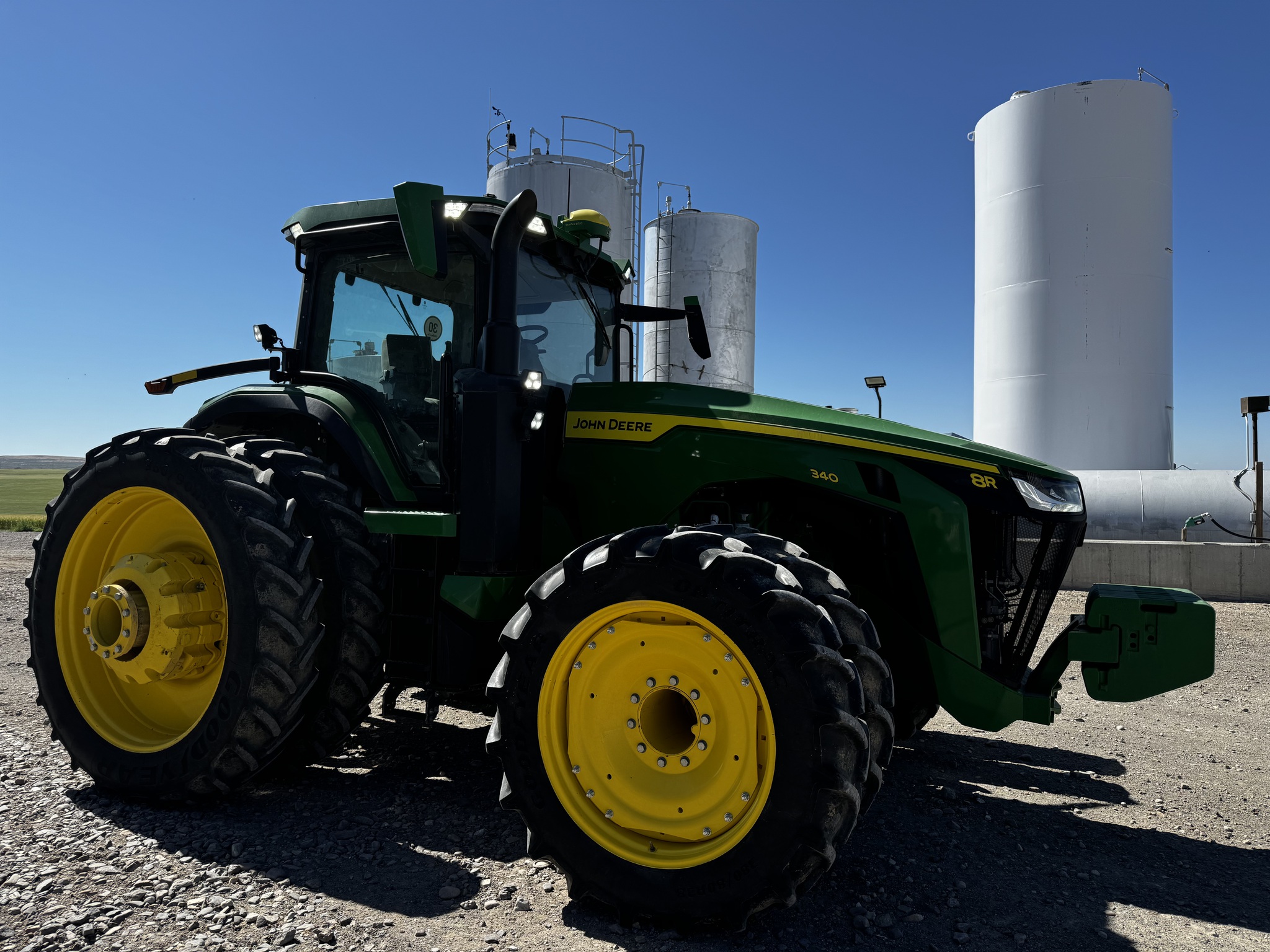 2022 John Deere 8R 340 Image 7