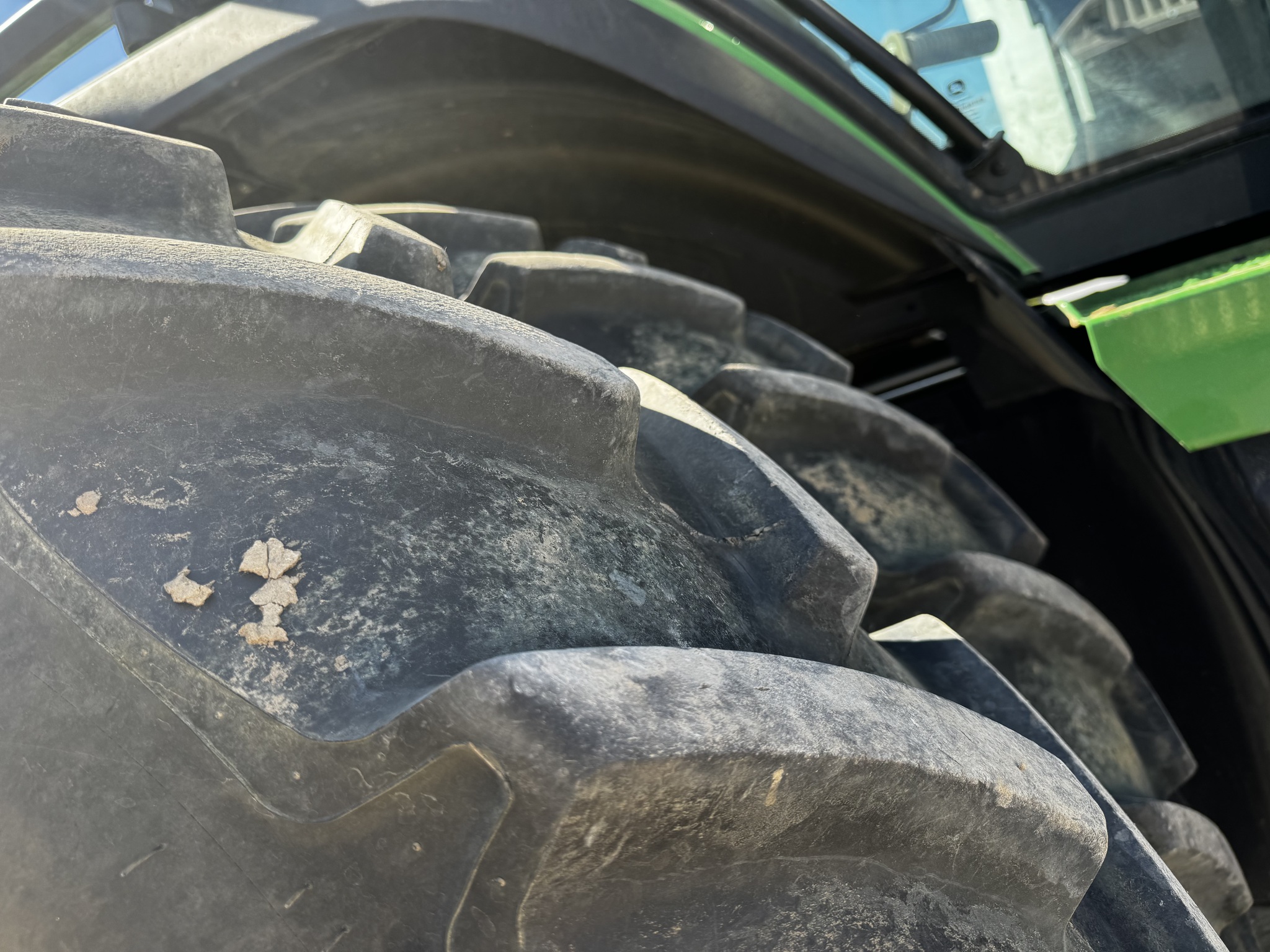 2022 John Deere 8R 340 Image 15