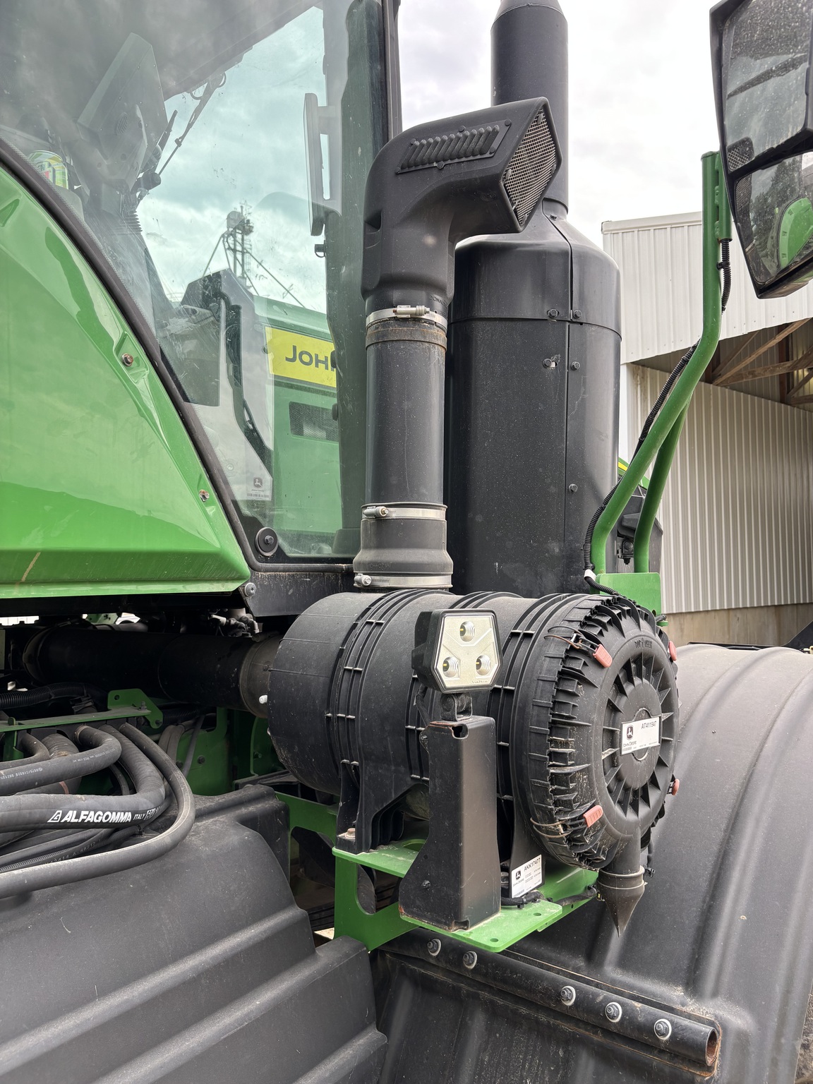 2022 John Deere 800R Image 15