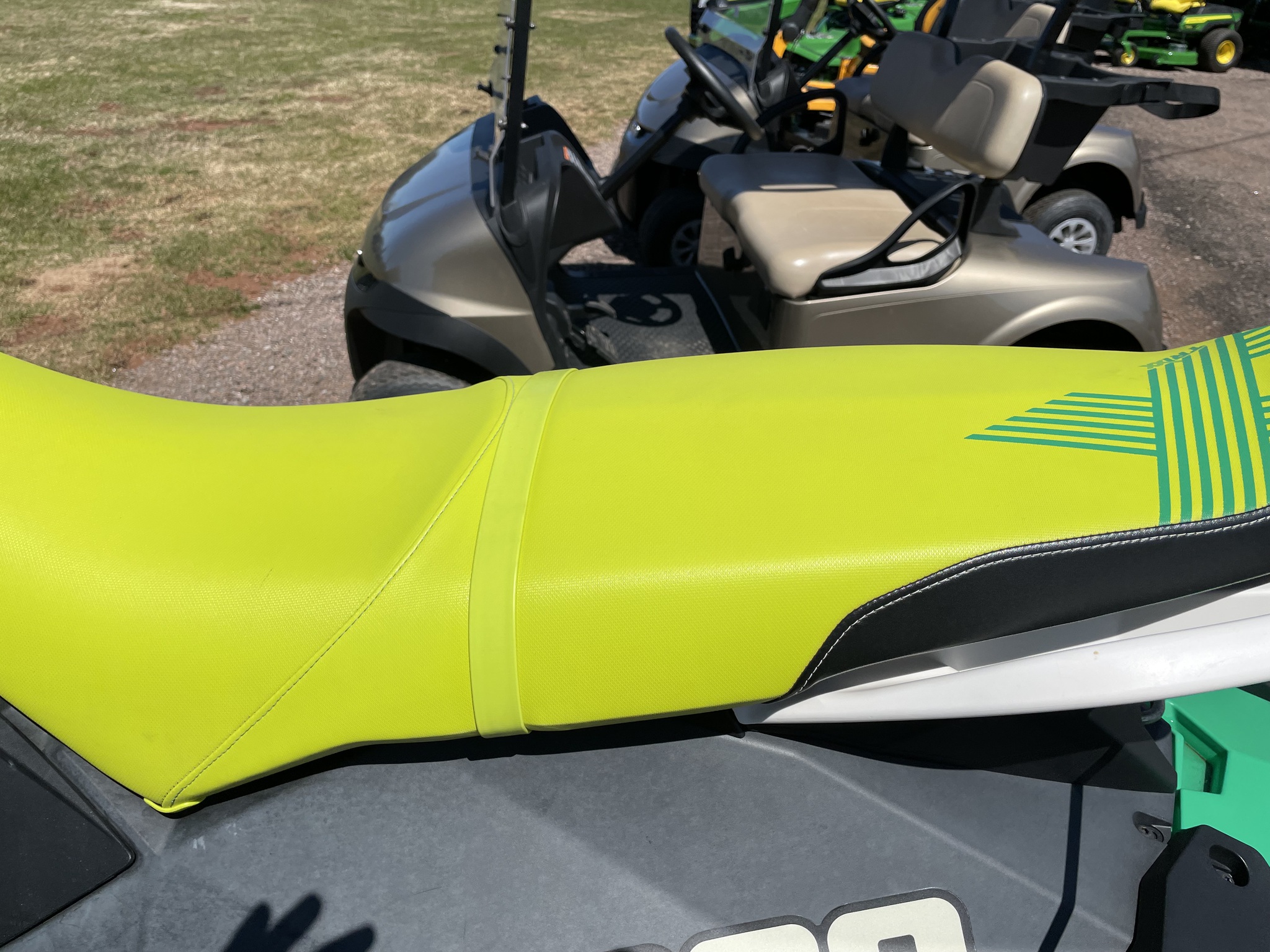 2019 Seadoo Spark 3up 90 TRIXX W/SOUND SYS Image 9
