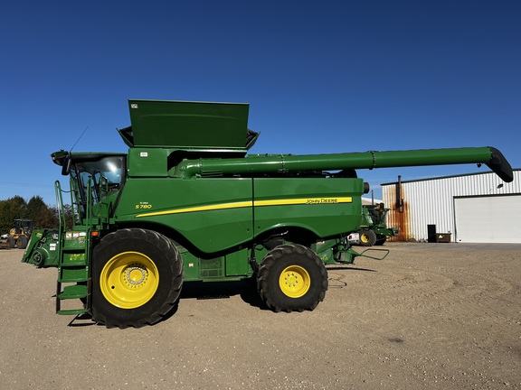 2021 John Deere S780 - Photo7