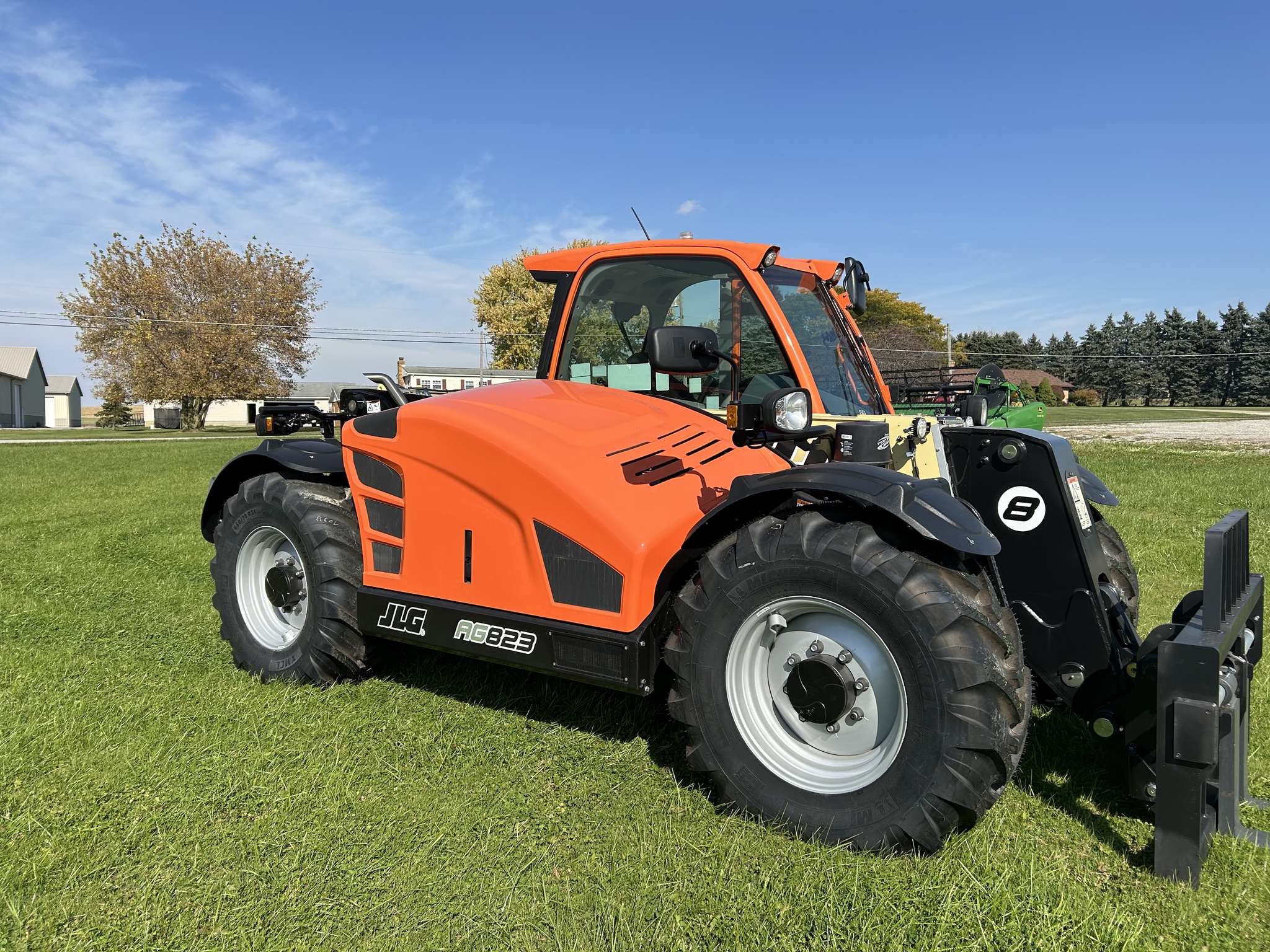 2024 JLG AG823 Image 7