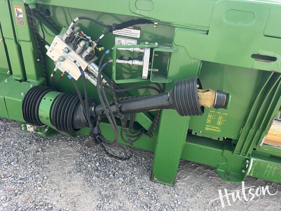 Photo of 2016 John Deere 612FC