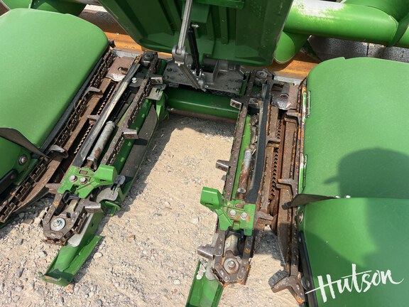 Photo of 2016 John Deere 612FC
