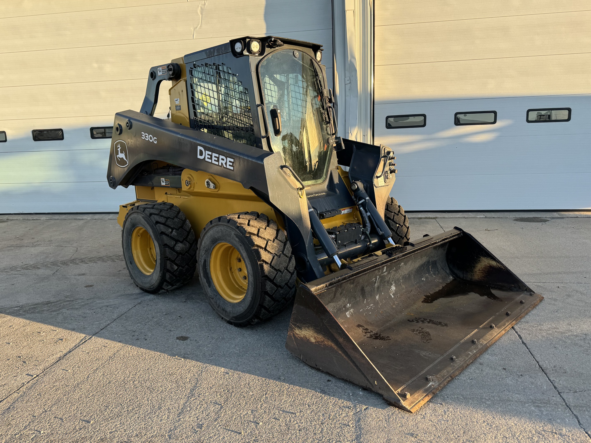 2023 John Deere 330G Image 1