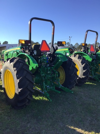 2024 John Deere 5090EL Photo 4
