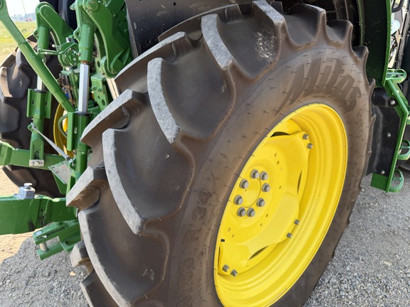 2024 John Deere 6R 130 - Photo15