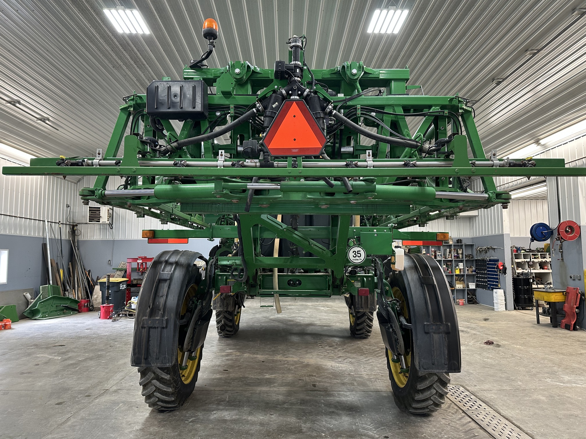 2016 John Deere R4038 Image 8