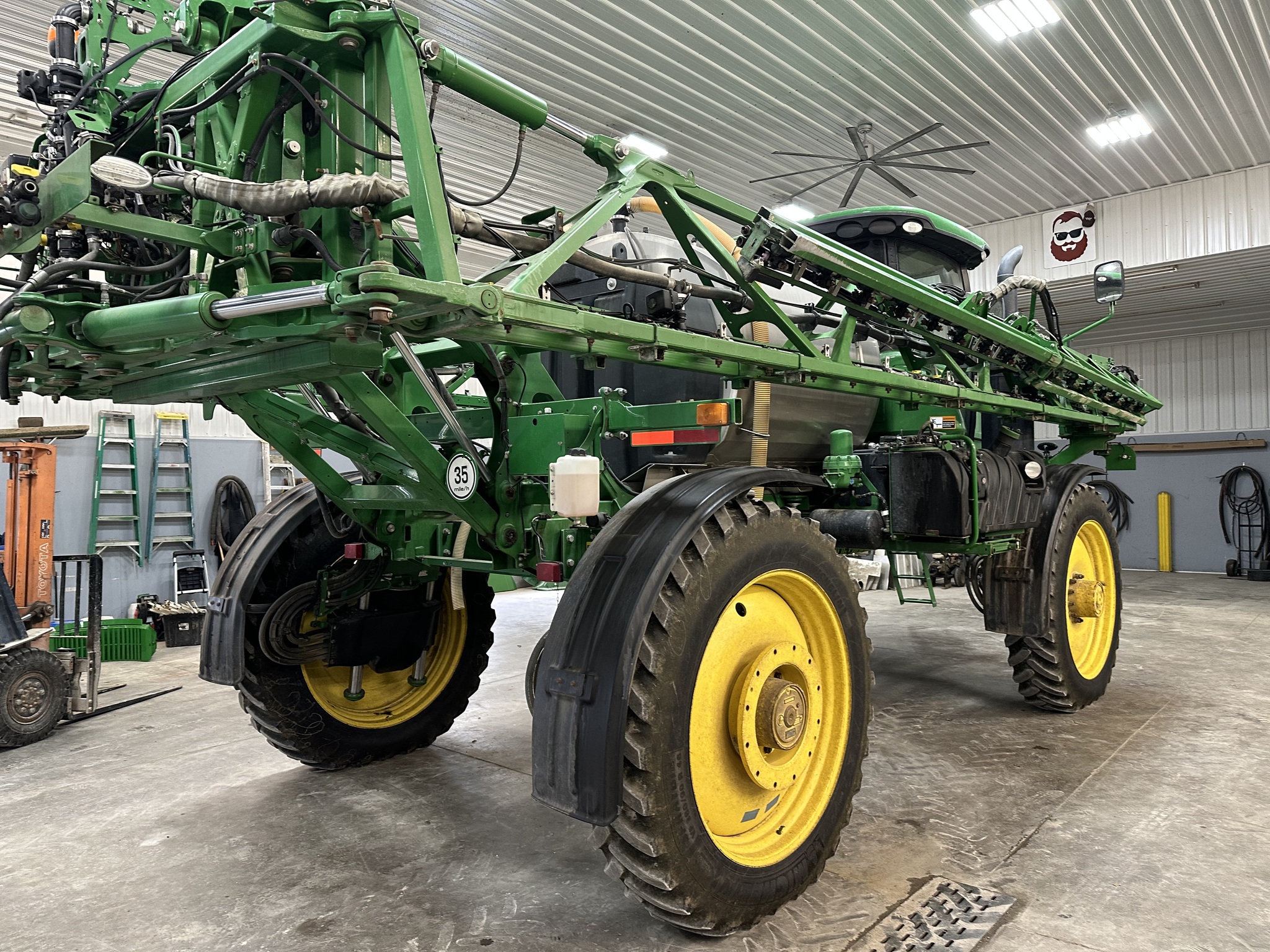 2016 John Deere R4038 Image 3