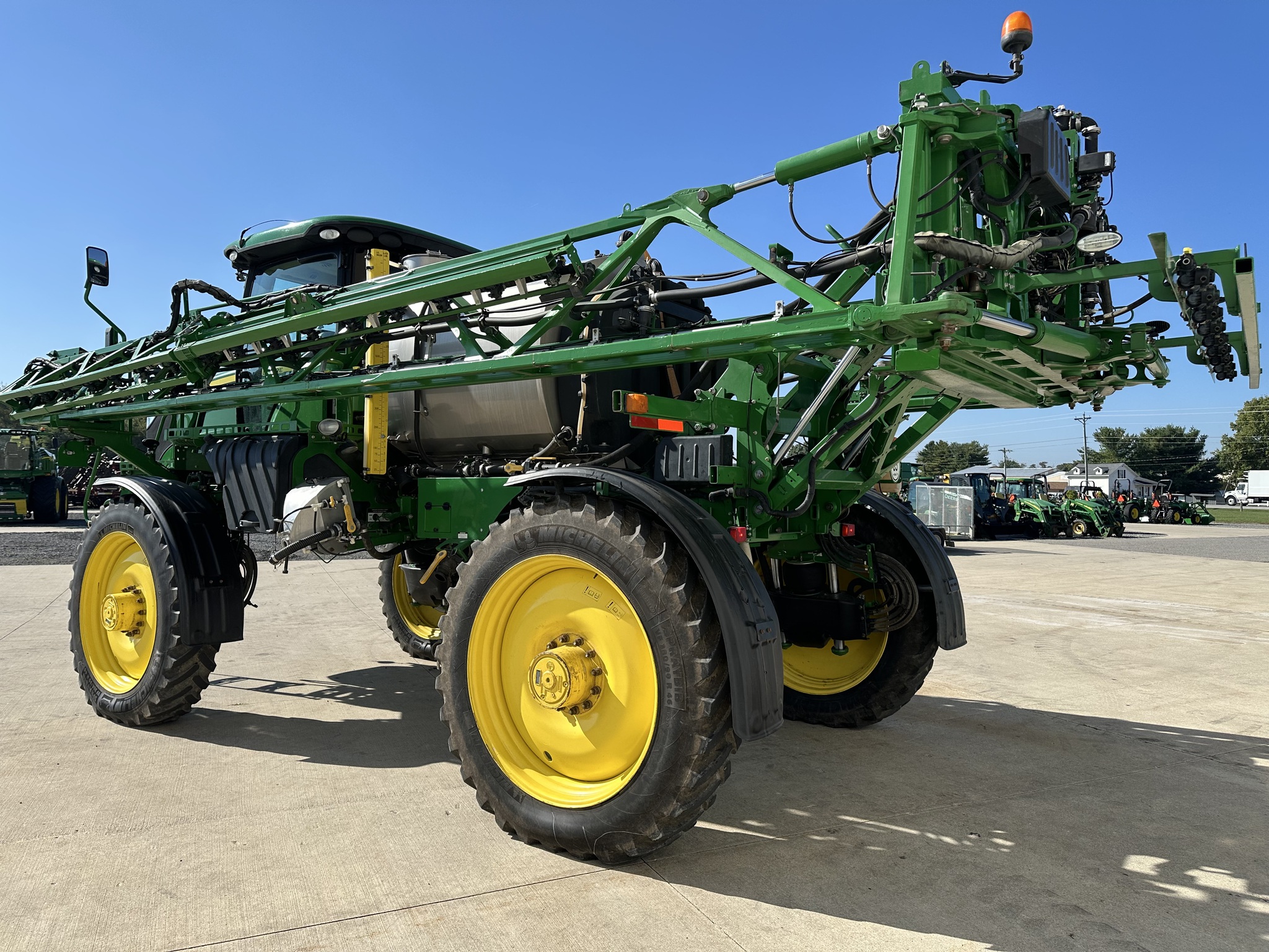 2016 John Deere R4038 Image 6