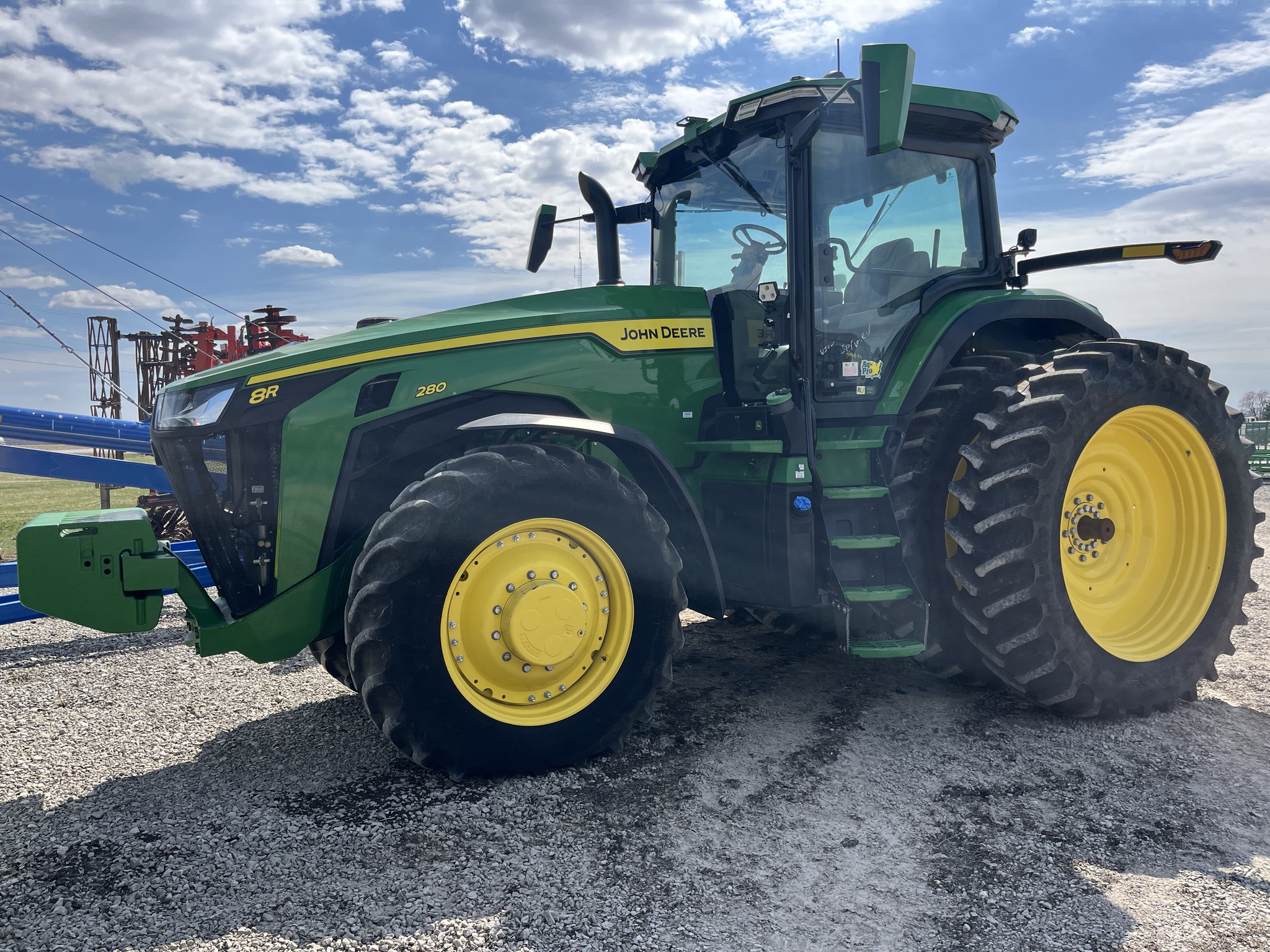 2023 John Deere 8R 280 Image 9