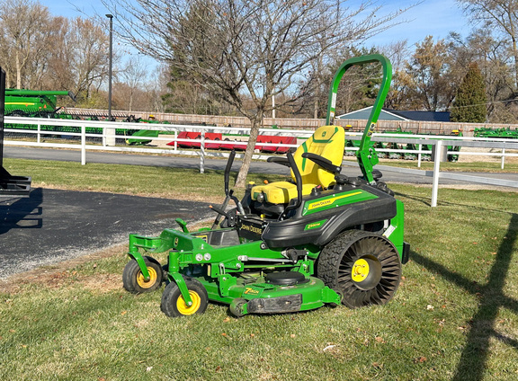 2022 John-Deere Z930M
