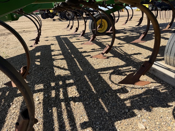 2011 John Deere 2210 - Photo11