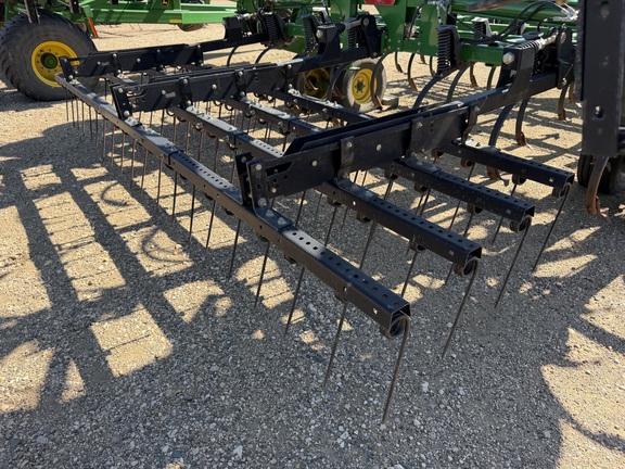 2011 John Deere 2210 - Photo25