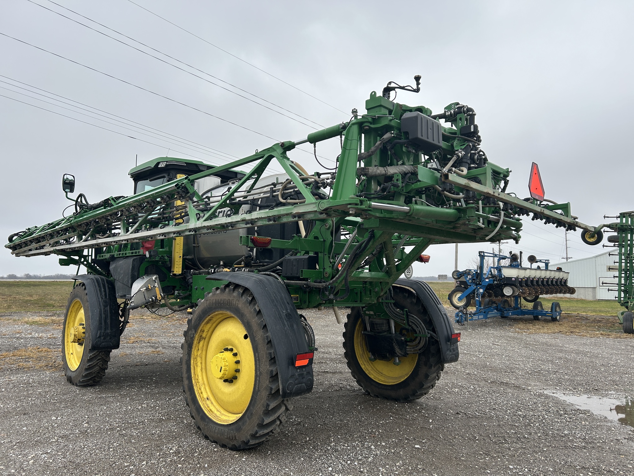  2022 John Deere 410R at Heritage Tractor in Carthage, IL