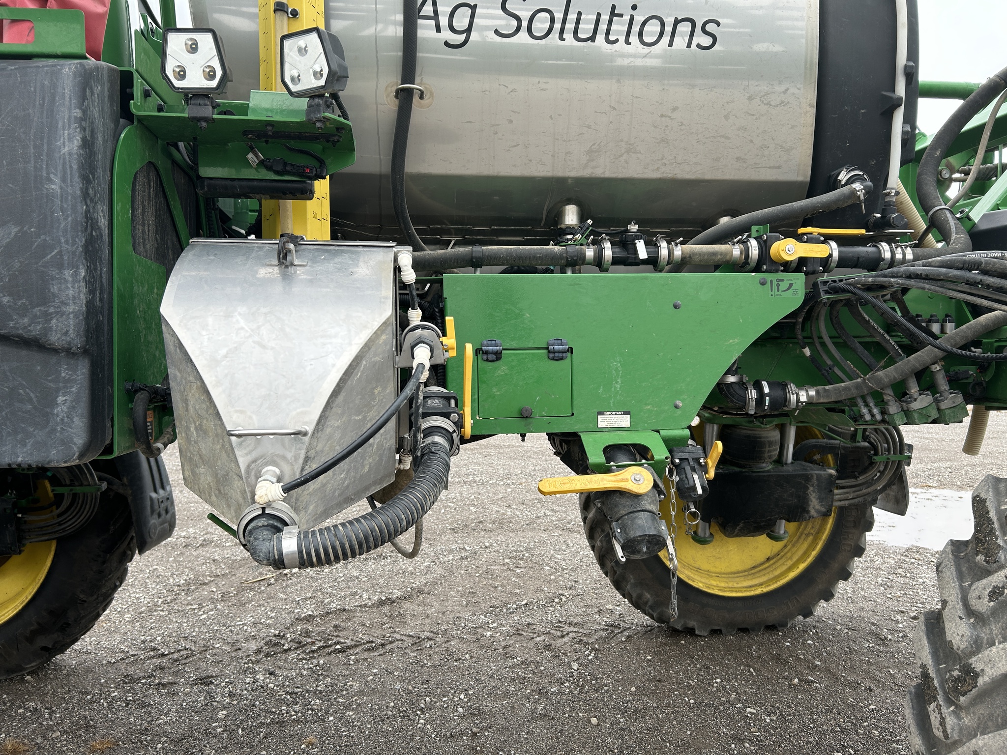  2022 John Deere 410R at Heritage Tractor in Carthage, IL