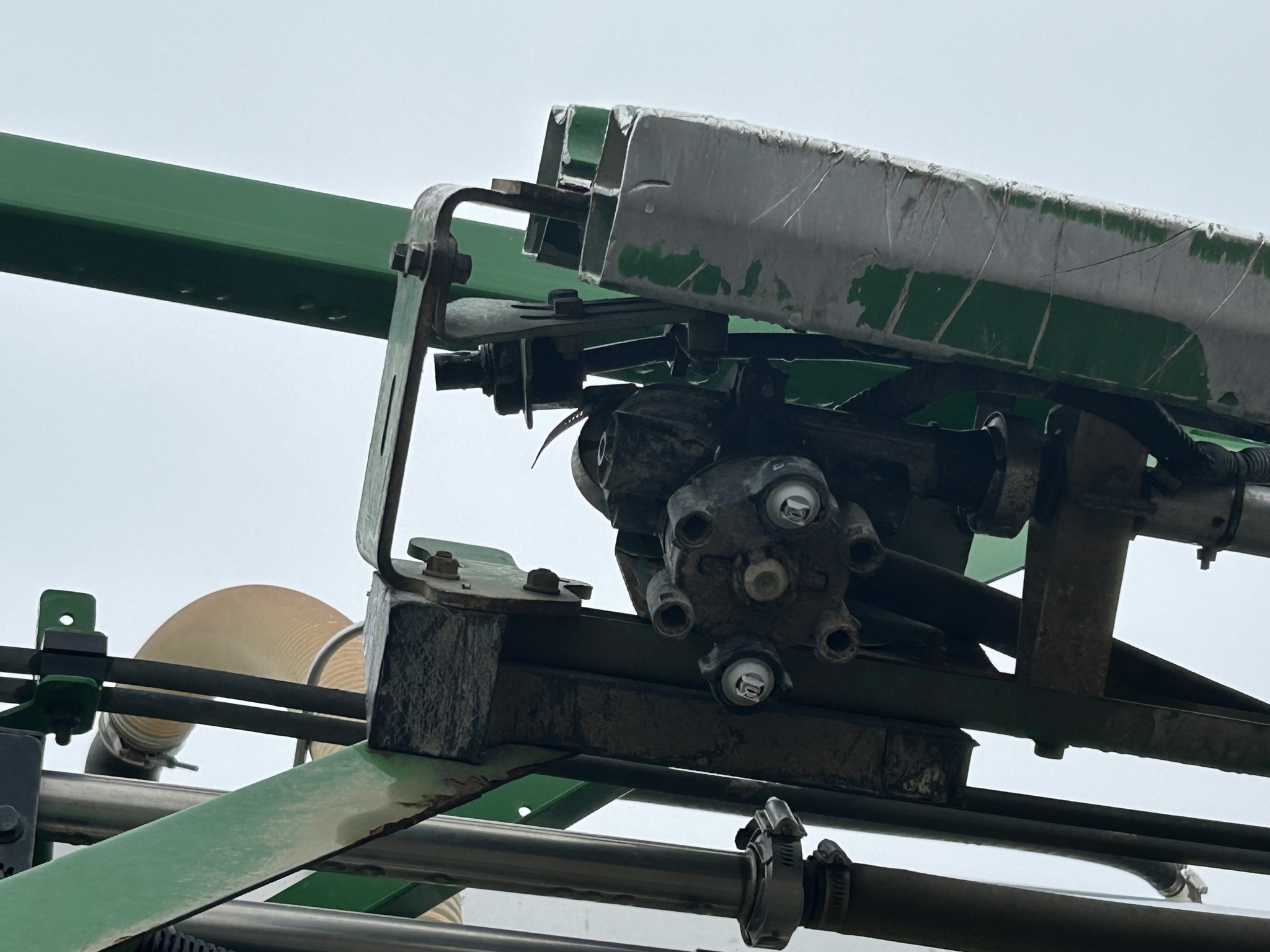  2022 John Deere 410R at Heritage Tractor in Carthage, IL
