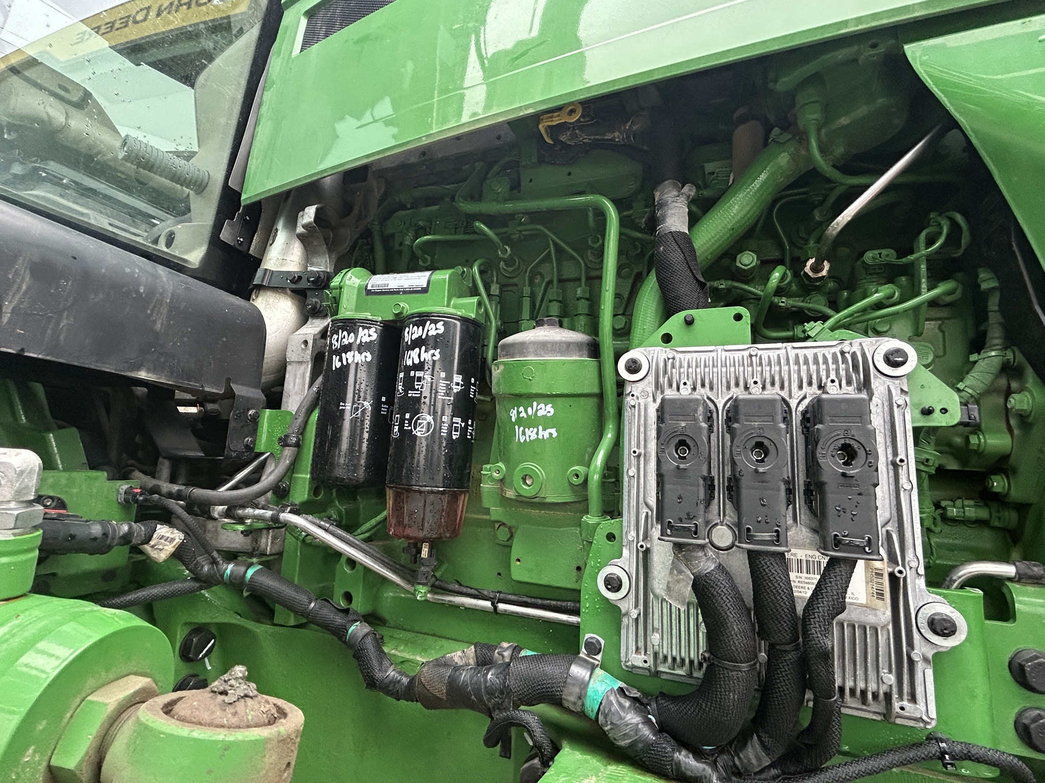  2022 John Deere 410R at Heritage Tractor in Carthage, IL