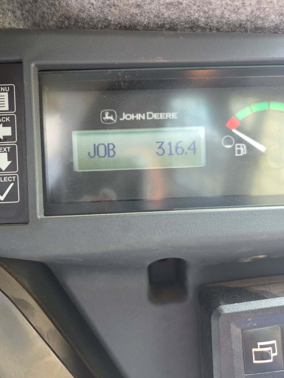 2020 John Deere 333G Image 8