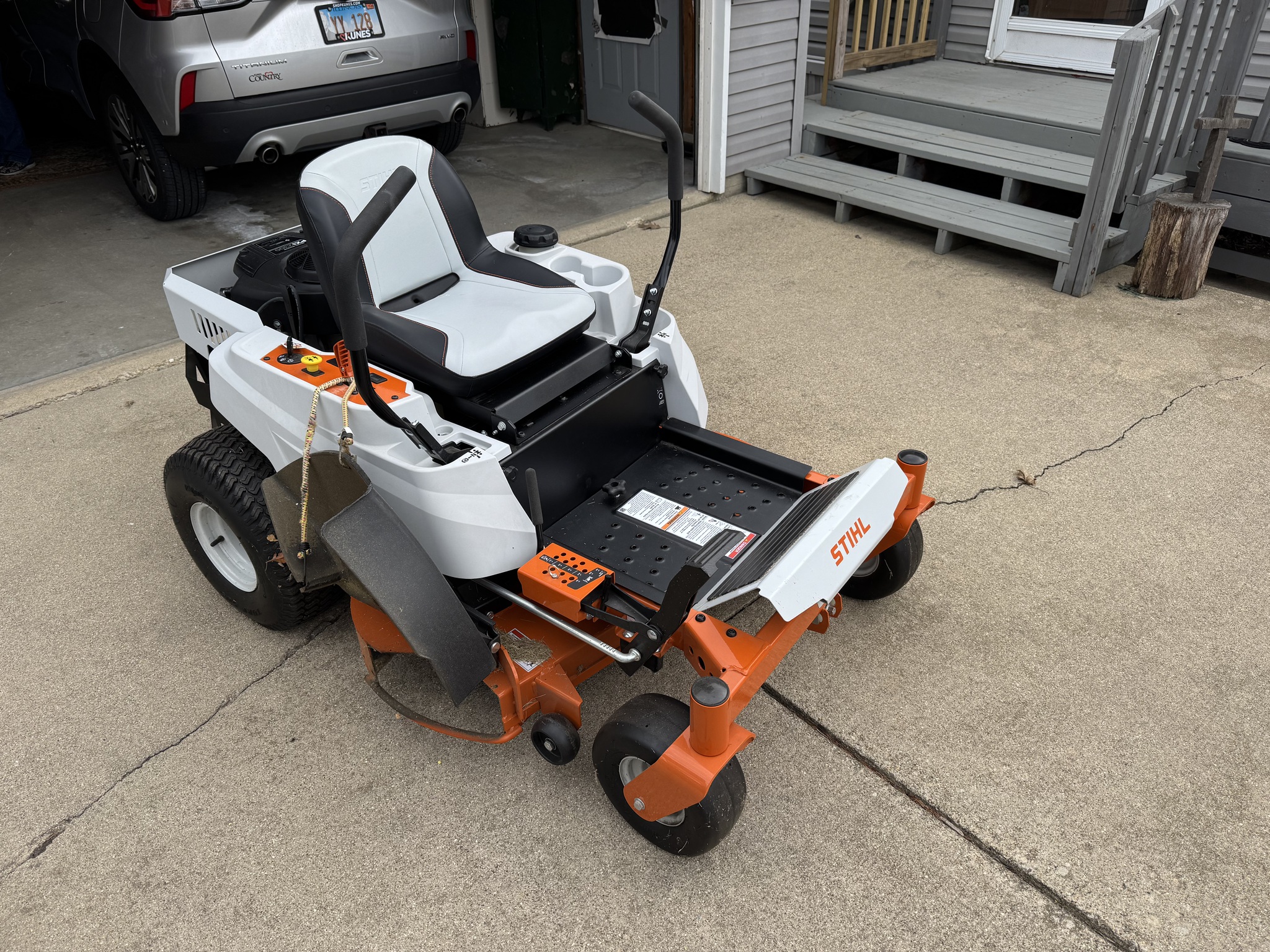  2024 STIHL RZ 142.0 at Heritage Tractor in Dixon, IL