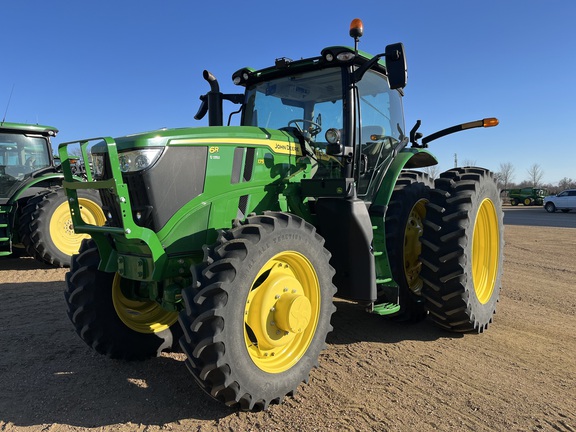  John Deere 6R 175