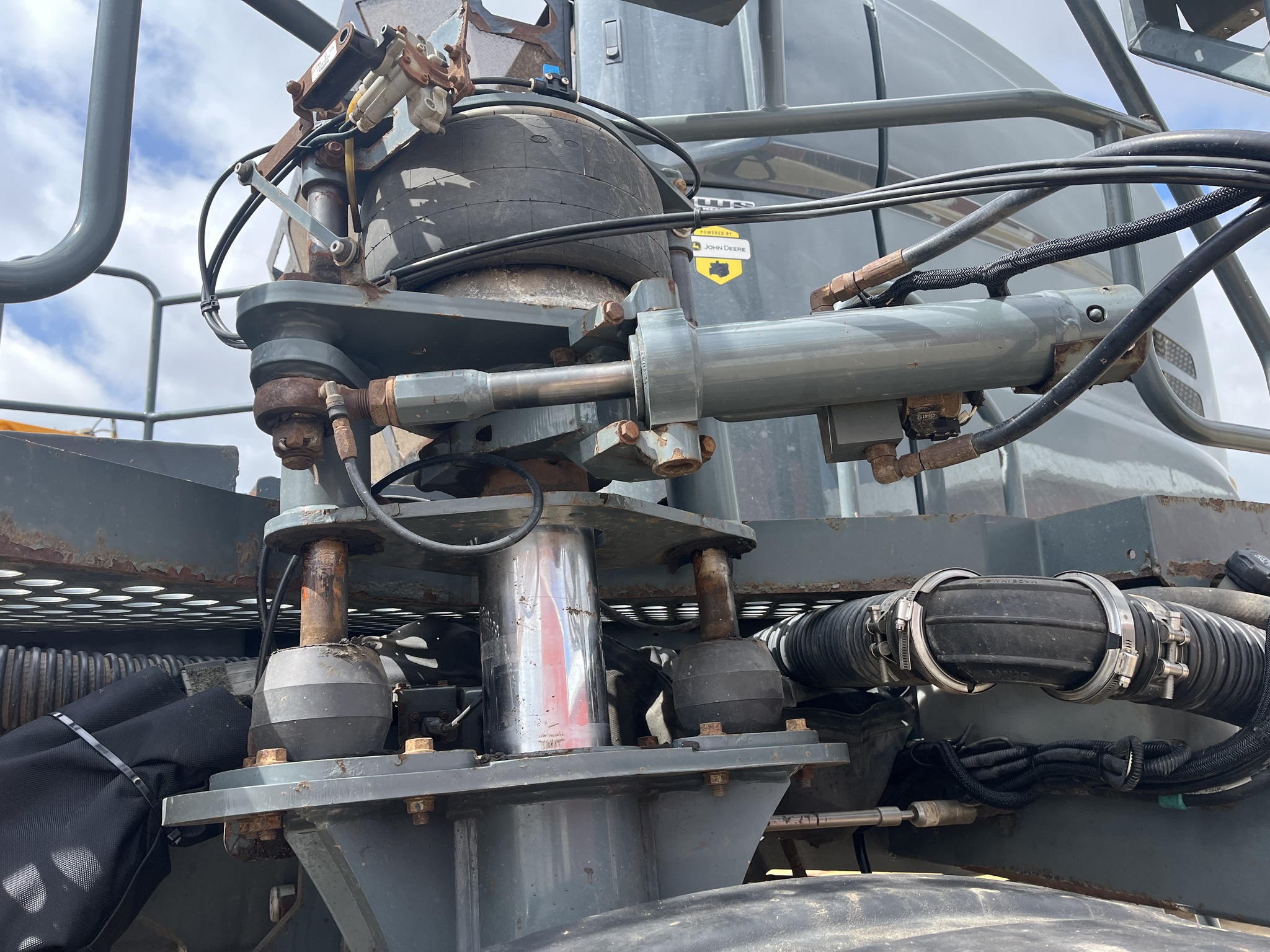  2021 Hagie STS16 at Heritage Tractor in Mendota, IL