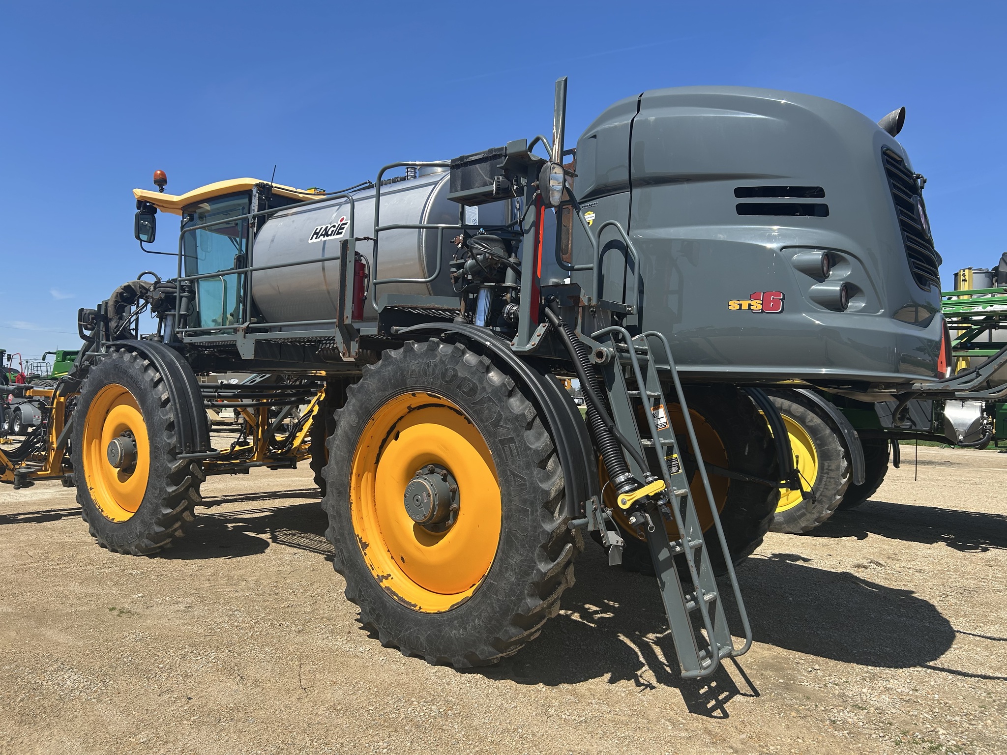  2021 Hagie STS16 at Heritage Tractor in Mendota, IL
