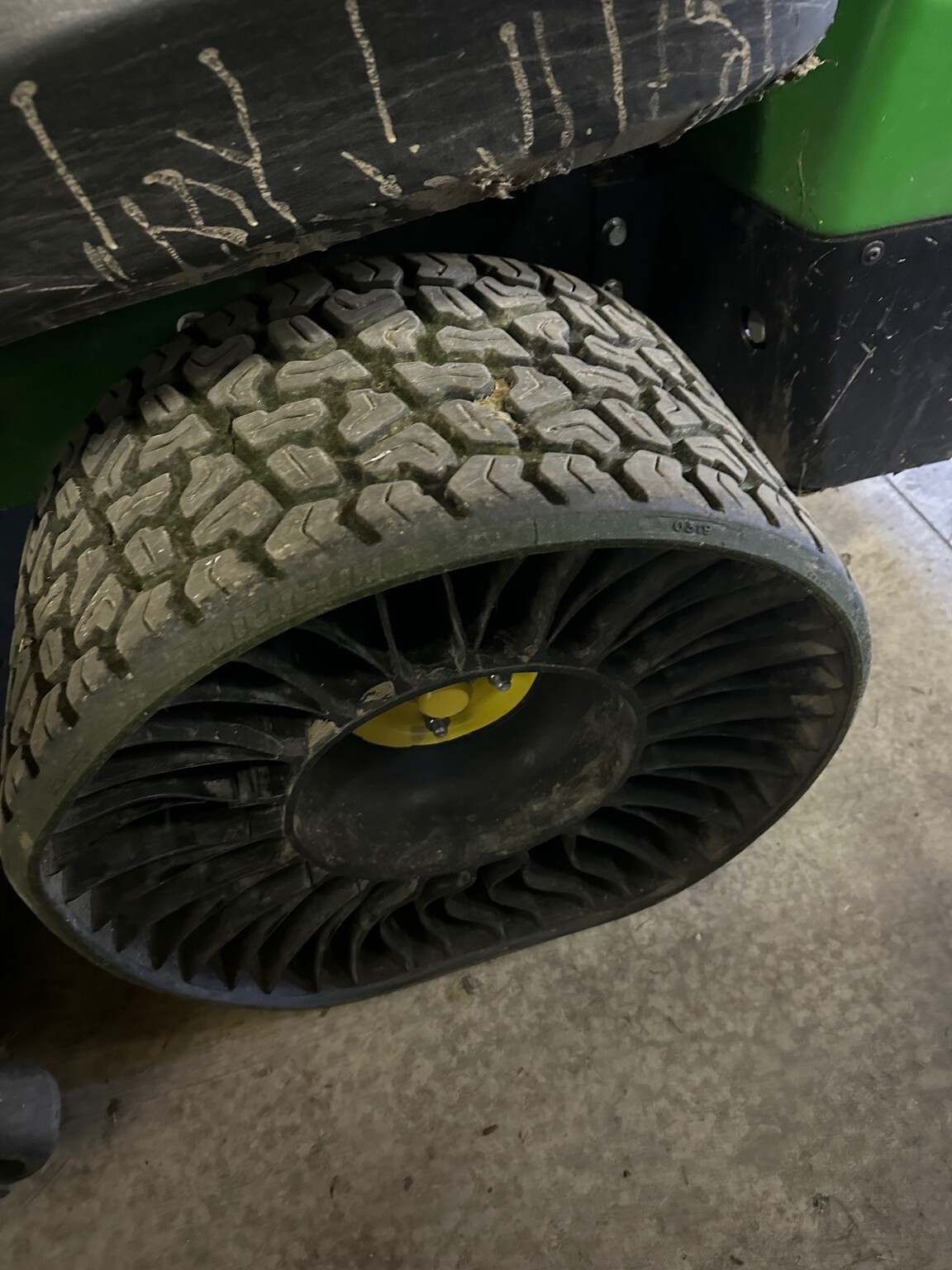  2022 John Deere Z994R at Heritage Tractor in Freeport, IL