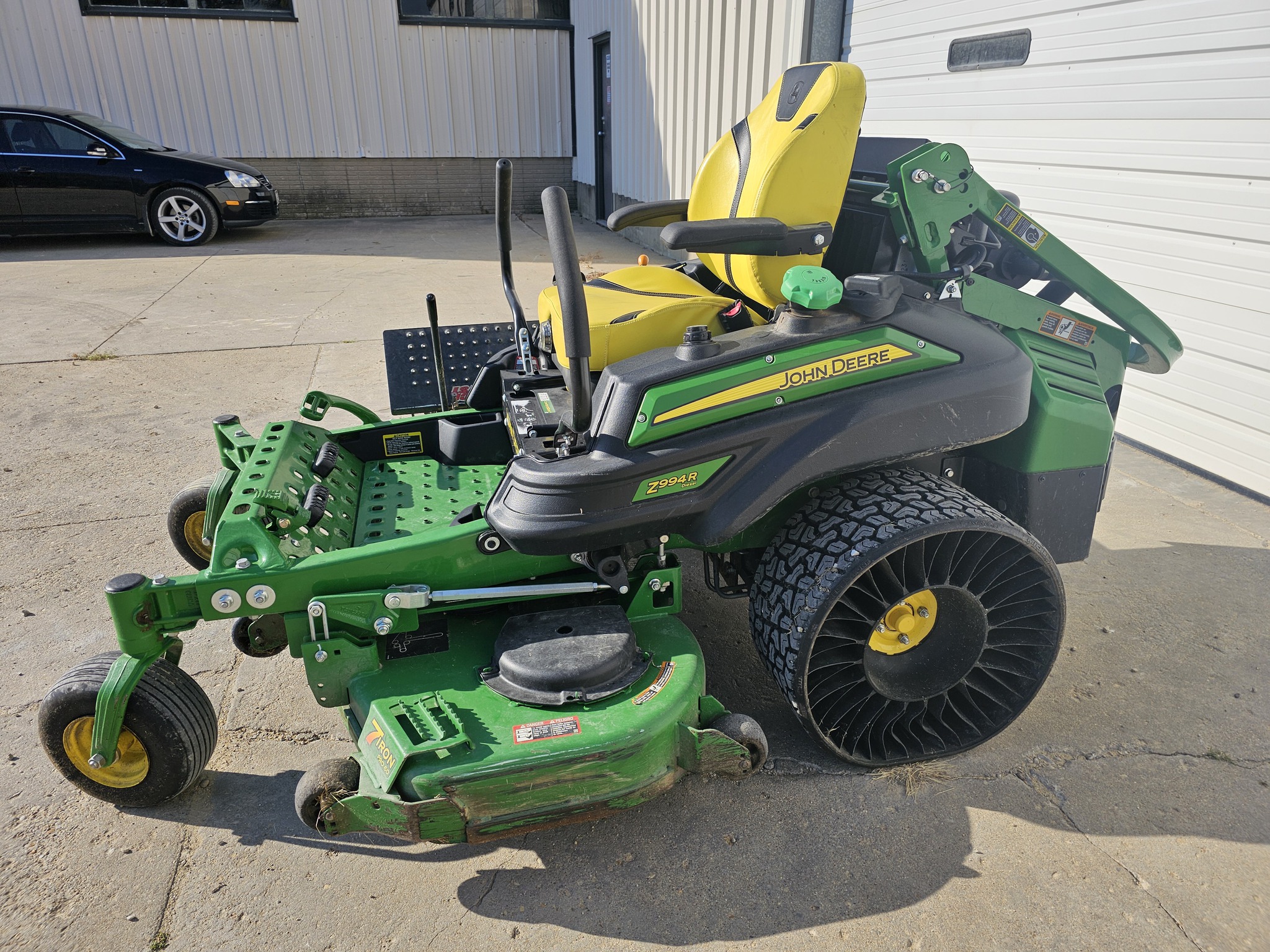  2022 John Deere Z994R at Heritage Tractor in Freeport, IL