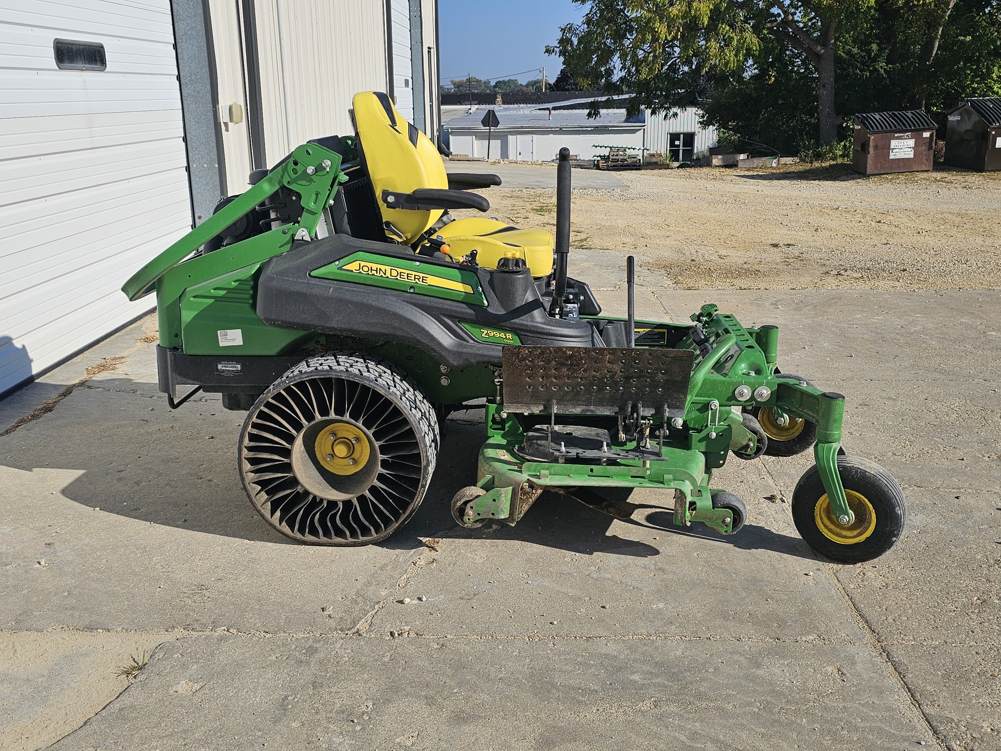  2022 John Deere Z994R at Heritage Tractor in Freeport, IL